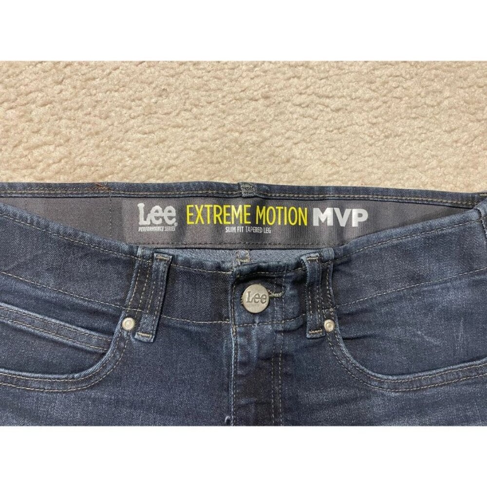 Lee Extreme Motion MVP Slim Tapered Jeans 32 x 30 - Picture 3 of 7